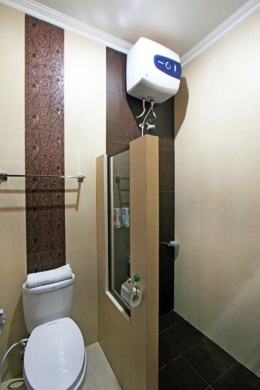 D Ajenk Boutique Guesthouse Kejayan Zimmer foto