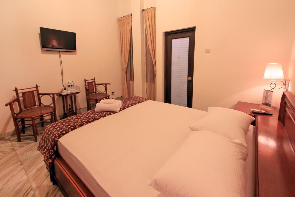D Ajenk Boutique Guesthouse Kejayan Zimmer foto
